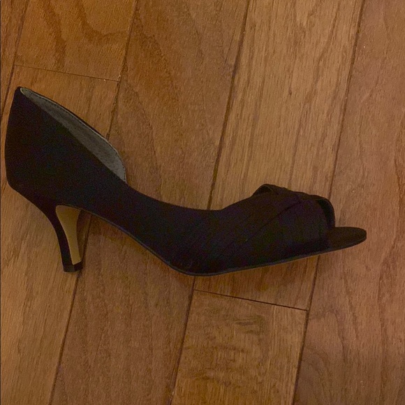 Nina Shoes - Nina Black Peep-Toe Kitten Heels